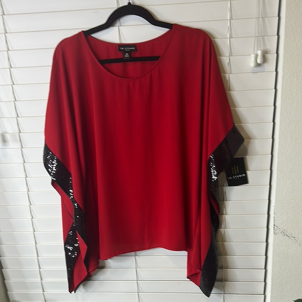 NWT.I.N. Studio .SIZE PM.Red Oversized Boxy Blouse